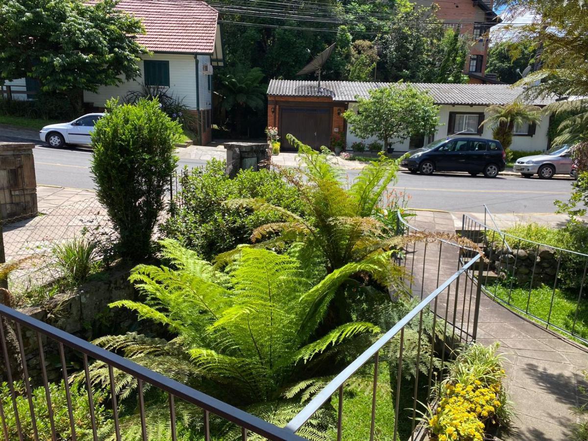 Casa Da Vo Diva No Centro De Gramado Villa Esterno foto